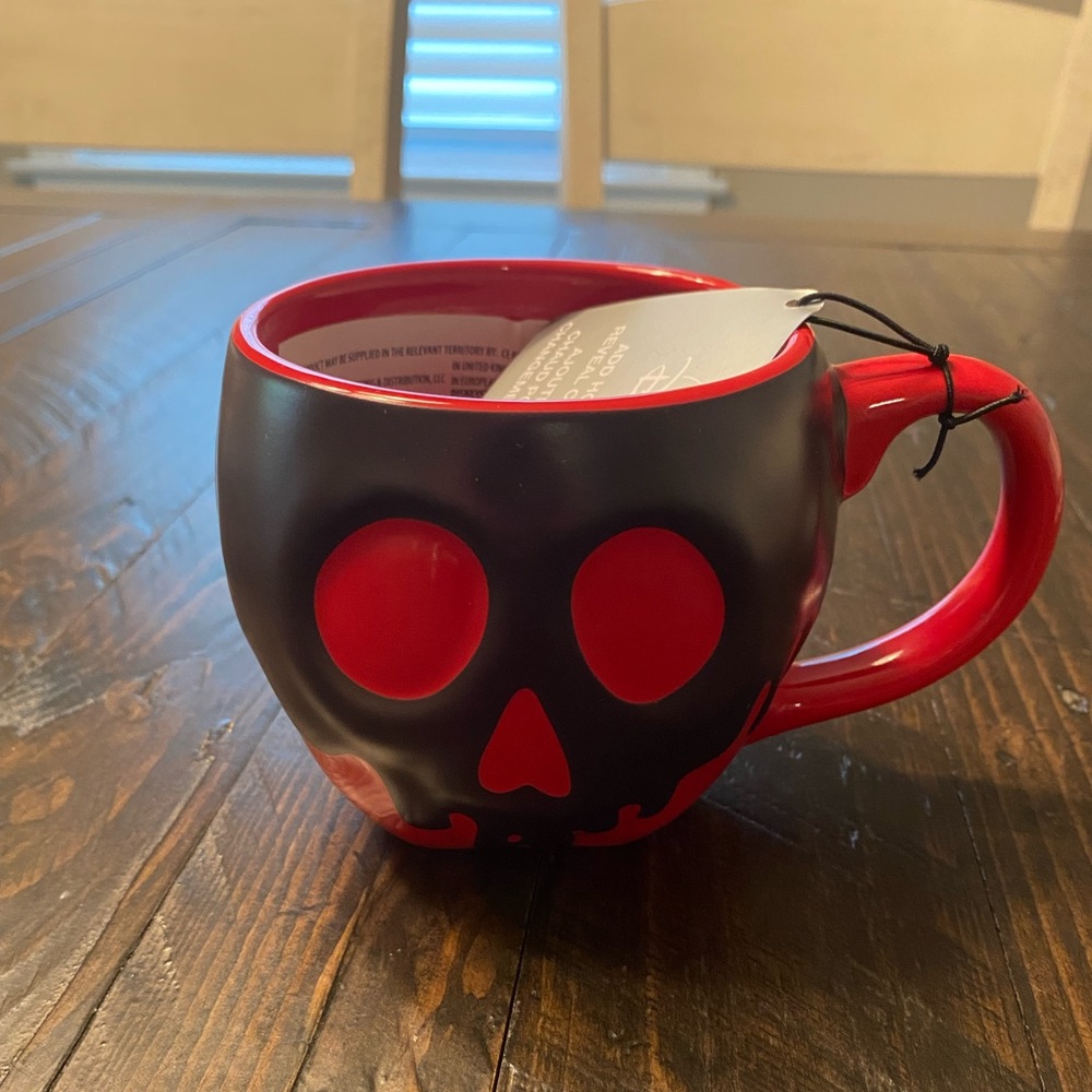 Show White Mug